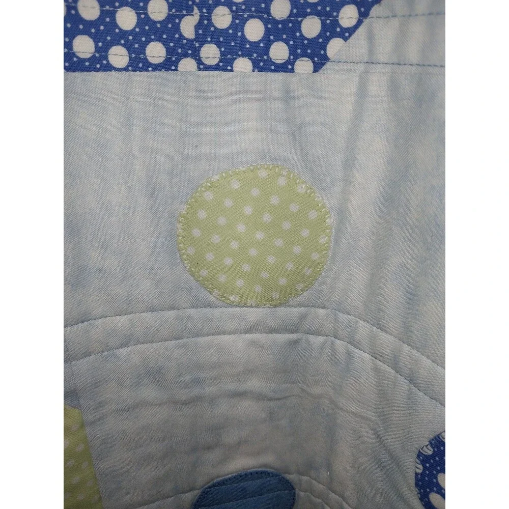 Handmade Baby Whale Quilt 32.5